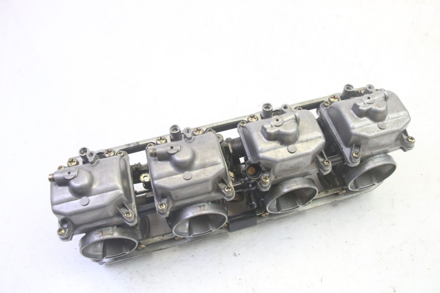 photo de VERGASER SUZUKI GSF N BANDIT 600 (1996 - 1999) - Technische Nahaufnahme