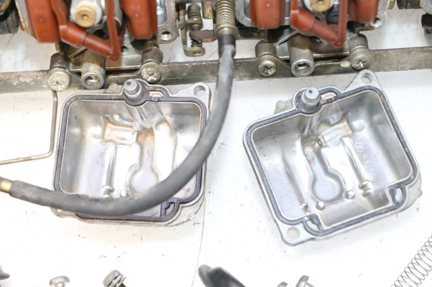 photo de VERGASER SUZUKI GSX F GSXF 750 (1988 - 1998) - Technische Nahaufnahme