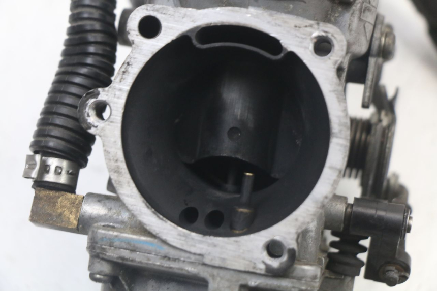 photo de VERGASER HARLEY DAVIDSON SPORTSTER XL CUSTOM 883 (1999 - 2006) - Alternative Perspektive