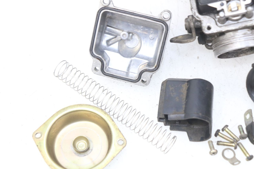 photo de VERGASER HAOTIAN HT125T-2 125 - Charakteristische Merkmale