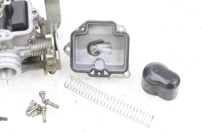 photo de VERGASER PEUGEOT KISBEE 4T 50 (2010 - 2017) - Weitere Ansicht des Artikels