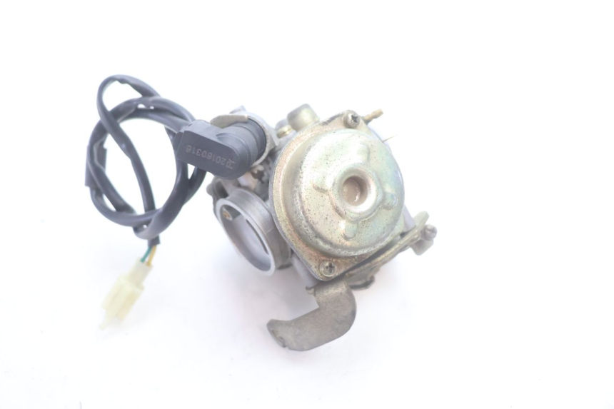 photo de VERGASER PEUGEOT KISBEE 4T 50 (2010 - 2017) - Technische Nahaufnahme