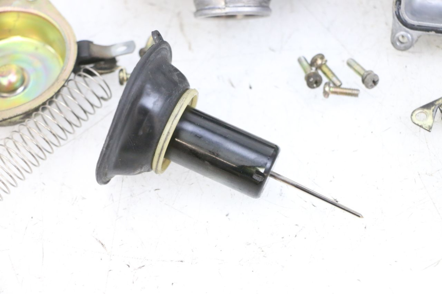 photo de VERGASER KYMCO LIKE 125 (2009 - 2016) - Detaillierte Sichtprüfung