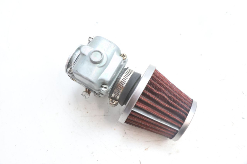 photo de VERGASER PEUGEOT LUDIX BLASTER 50 (2006 - 2014) - Details der Befestigungspunkte