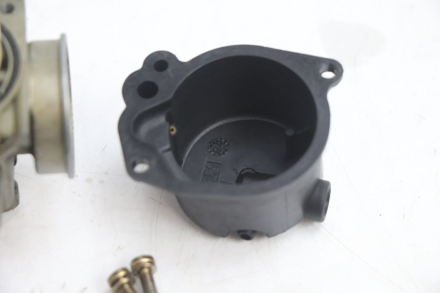 photo de VERGASER PEUGEOT LUDIX ONE 14P 50 (2004 - 2013) - Geprüftes Gebrauchtteil
