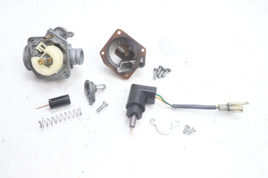 photo de VERGASER PEUGEOT LUDIX PRO 2T 50 (2010 - 2017) - Details der Befestigungspunkte
