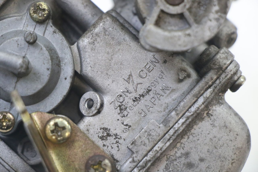 photo de VERGASER PEUGEOT VIVACITY 125 (2010 - 2017) - Alternative Perspektive