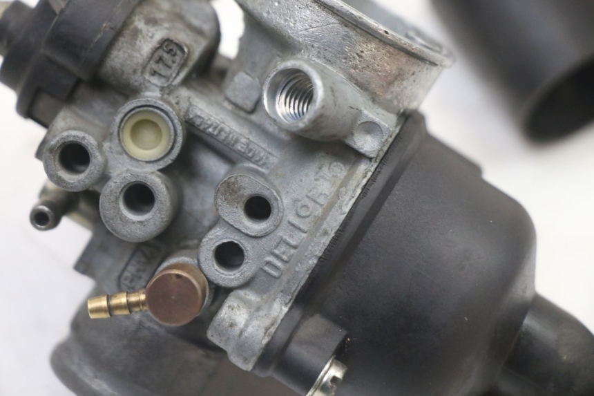 photo de VERGASER PIAGGIO VESPA LX 2T 50 (2005 - 2013) - Gesamtansicht des Produkts