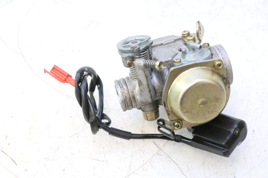 photo de VERGASER YIYING RETRO 125 (2008 - 2018) - Zoom auf Gebrauchszustand