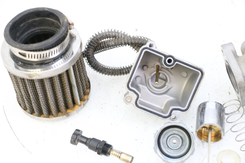 photo de VERGASER APOLLO RFZ 125 - Zoom auf Komponenten