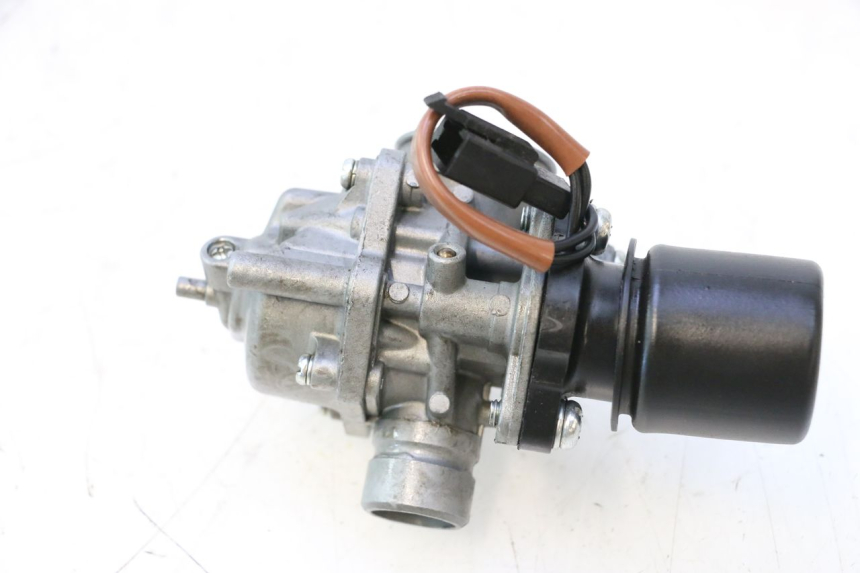 photo de VERGASER TNT MOTOR ROMA 10' 2T 50 (2011 - 2018) - Alternative Perspektive