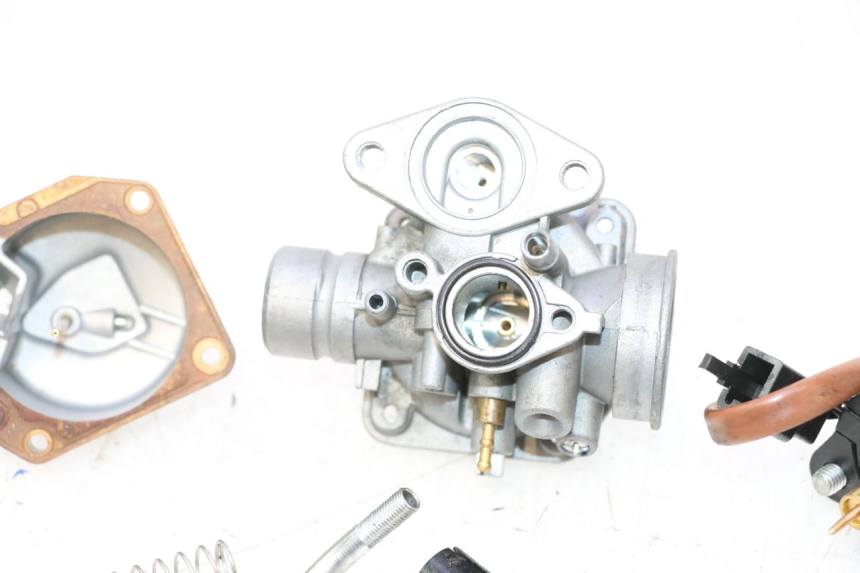 photo de VERGASER TNT MOTOR ROMA 10' 2T 50 (2011 - 2018) - Oberflächenzustand und Material