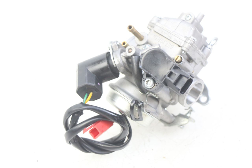 photo de VERGASER TNT MOTOR ROMA 10' 4T 50 (2019 - 2022) - Alternative Perspektive