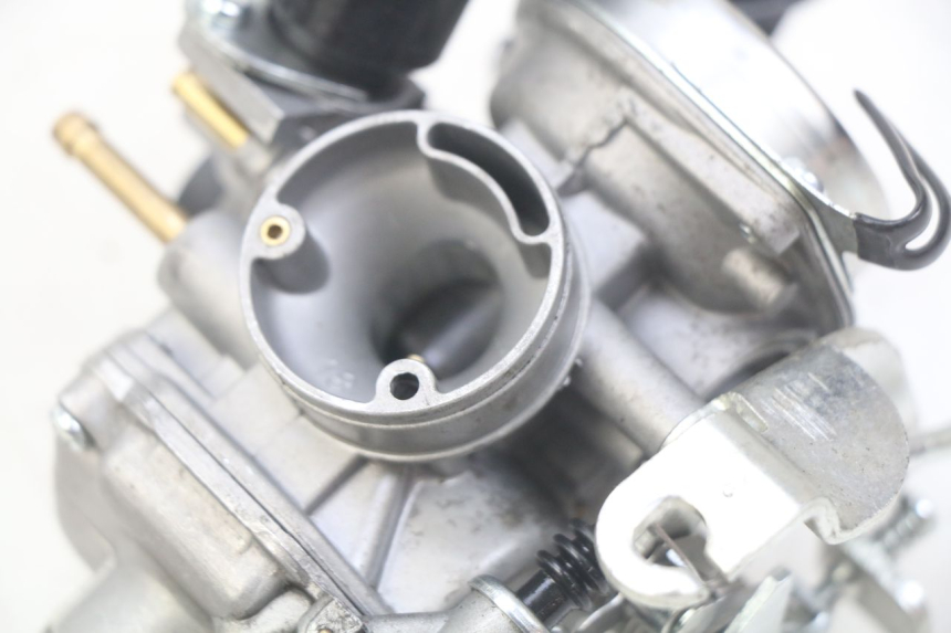 photo de VERGASER TNT MOTOR ROMA 10' 4T 50 (2019 - 2022) - Oberflächenzustand und Material