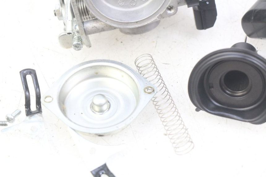 photo de VERGASER TNT MOTOR ROMA 10' 4T 50 (2019 - 2022) - Geprüftes Gebrauchtteil