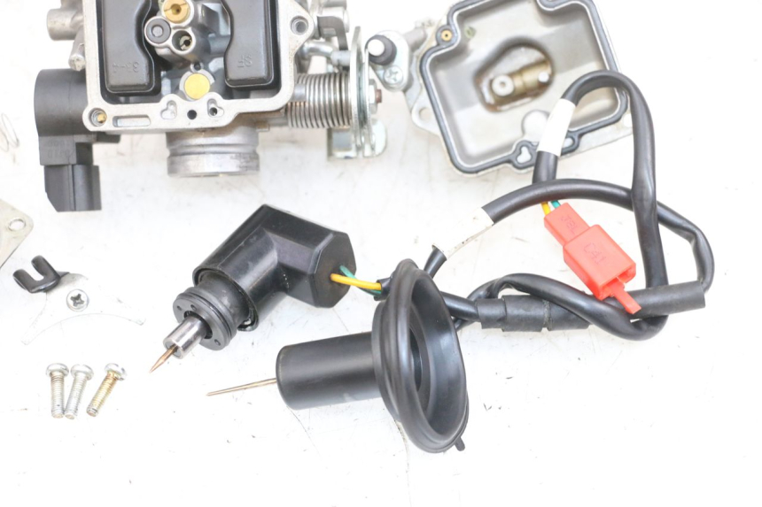 photo de VERGASER TNT MOTOR ROMA 10' 4T 50 (2019 - 2022) - Qualität der Gebrauchtware