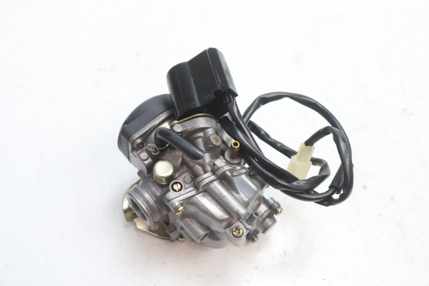 photo de VERGASER TNT MOTOR ROMA 10' 4T 50 (2007 - 2018) - Alternative Perspektive