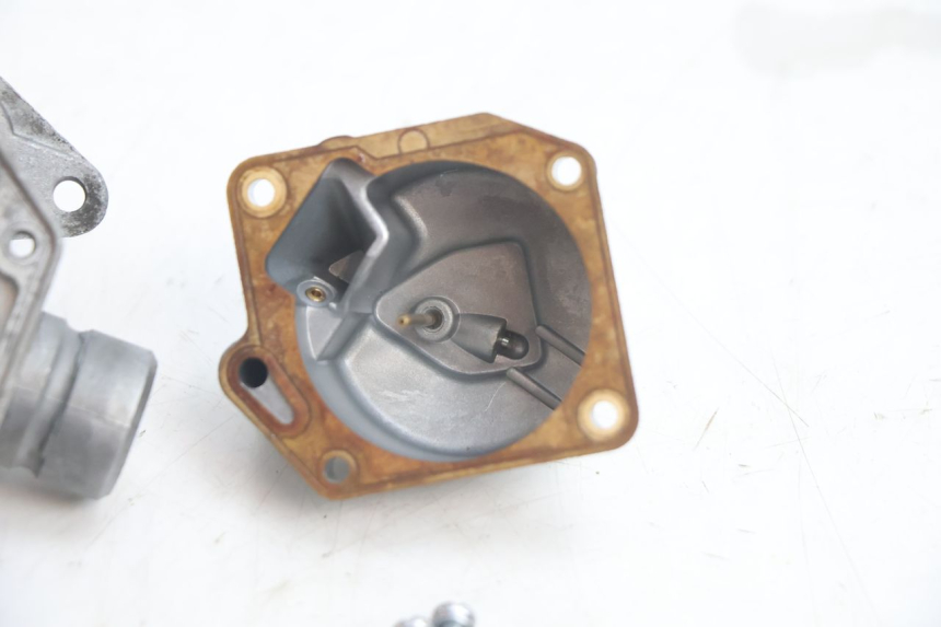 photo de VERGASER TNT MOTOR ROMA 12' 2T 50 (2007 - 2018) - Geprüftes Gebrauchtteil