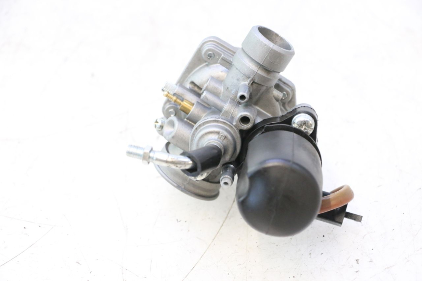 photo de VERGASER TNT MOTOR ROMA 12' 2T 50 (2007 - 2018) - Zoom auf Gebrauchszustand