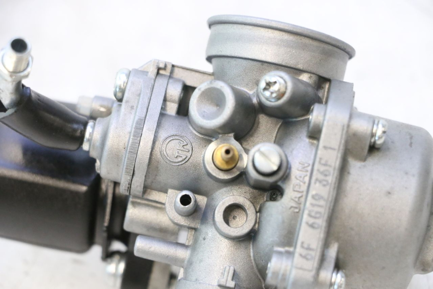 photo de VERGASER TNT MOTOR ROMA 12' 2T 50 (2007 - 2018) - Details der Befestigungspunkte