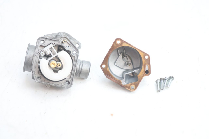 photo de VERGASER TNT MOTOR ROMA 12' 2T 50 (2007 - 2018) - Geprüftes Gebrauchtteil