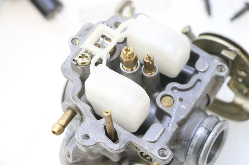photo de VERGASER JM MOTORS SANTANA 50 (2014 - 2023) - Fokus auf die Struktur