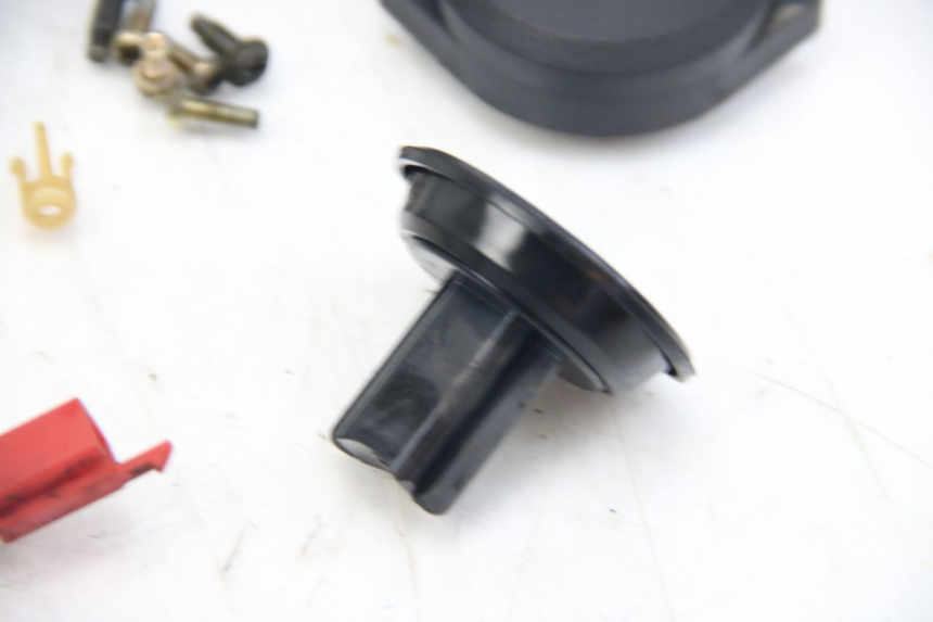 photo de VERGASER APRILIA SCARABEO 4T 50 (2009 - 2017) - Gesamtansicht des Produkts