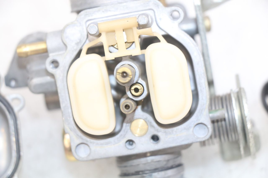 photo de VERGASER HONDA SCV LEAD 100 (2003 - 2007) - Detaillierte Sichtprüfung