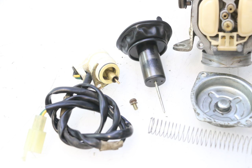 photo de VERGASER HONDA SCV LEAD 100 (2003 - 2007) - Detaillierte Sichtprüfung