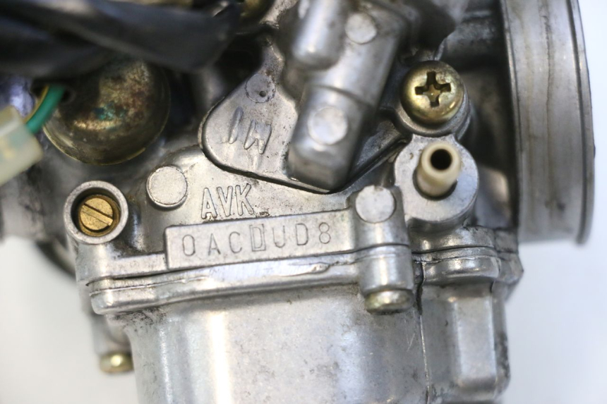photo de VERGASER HONDA SCV LEAD 100 (2003 - 2007) - Zoom auf Gebrauchszustand