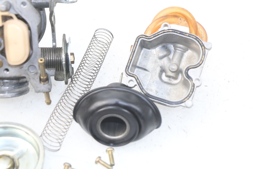 photo de VERGASER HONDA SES DYLAN 125 (2002 - 2006) - Weitere Ansicht des Artikels