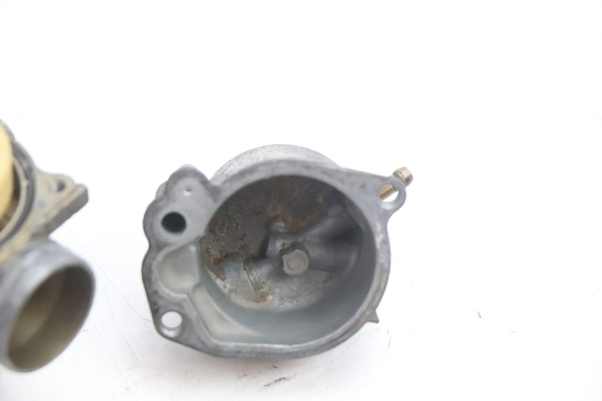photo de VERGASER PEUGEOT SPEEDFIGHT 2 AC 50 (2000 - 2009) - Weitere Ansicht des Artikels