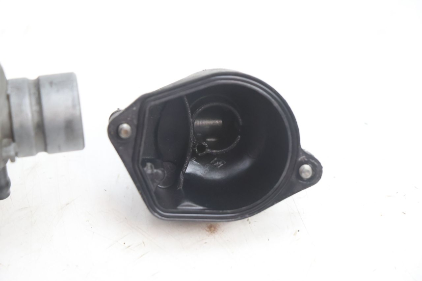 photo de VERGASER PEUGEOT SPEEDFIGHT 2 AC 50 (2000 - 2009) - Weitere Ansicht des Artikels