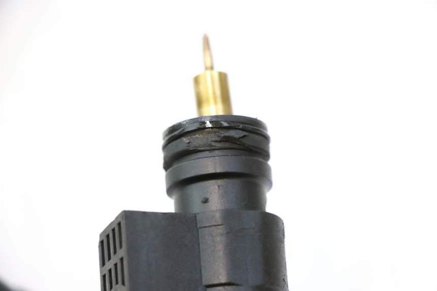photo de VERGASER PEUGEOT SPEEDFIGHT LC 50 (1996 - 2002) - Weitere Ansicht des Artikels