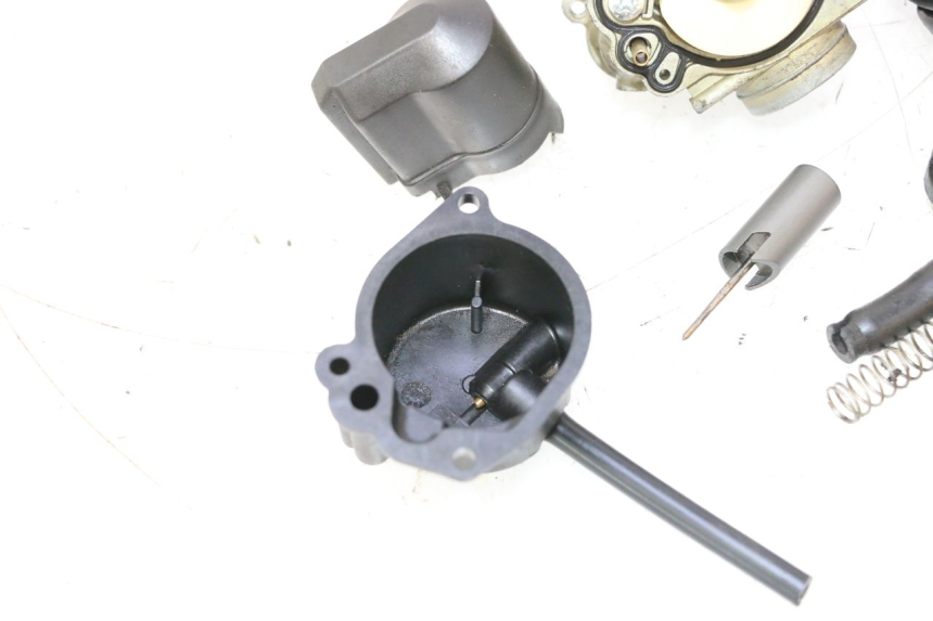 photo de VERGASER PEUGEOT SPEEDFIGHT LC 50 (1996 - 2002) - Charakteristische Merkmale