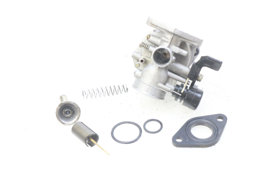 photo de VERGASER CHINESE QUAD SPEEDY DELUXE 125 - Oberflächenzustand und Material