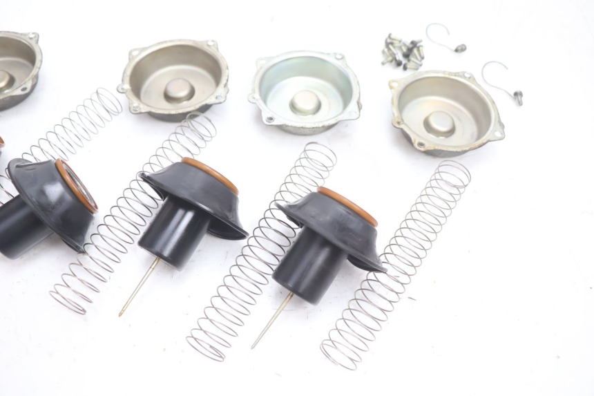 photo de VERGASER HONDA ST PAN EUROPEAN 1100 (1990 - 2002) - Alternative Perspektive