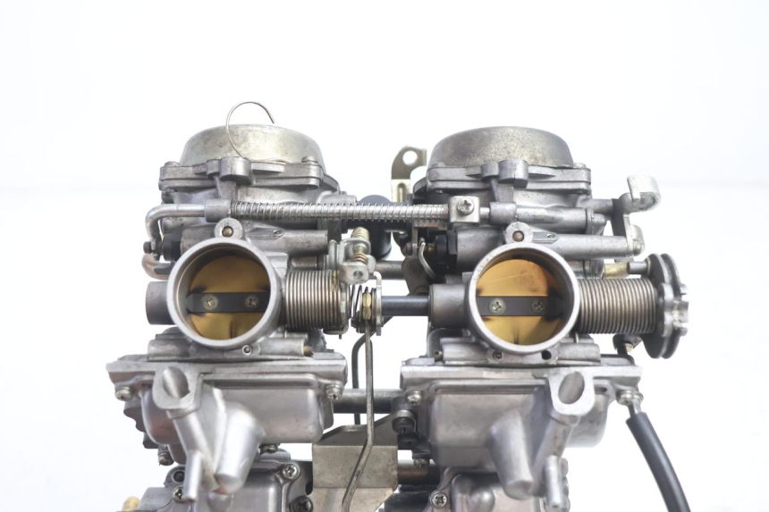 photo de VERGASER HONDA ST PAN EUROPEAN 1100 (1990 - 2002) - Details der Befestigungspunkte