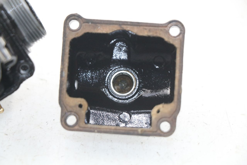 photo de VERGASER MBK STUNT NAKED 50 (2004 - 2018) - Oberflächenzustand und Material