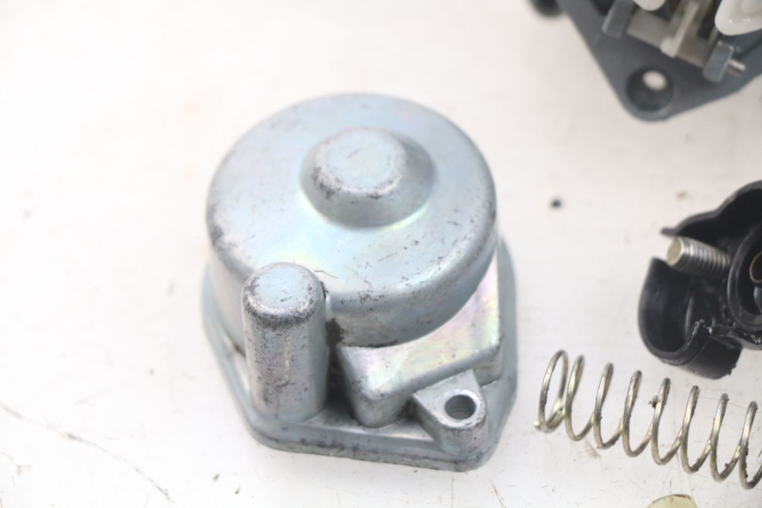 photo de VERGASER MBK STUNT NAKED 50 (2004 - 2018) - Weitere Ansicht des Artikels