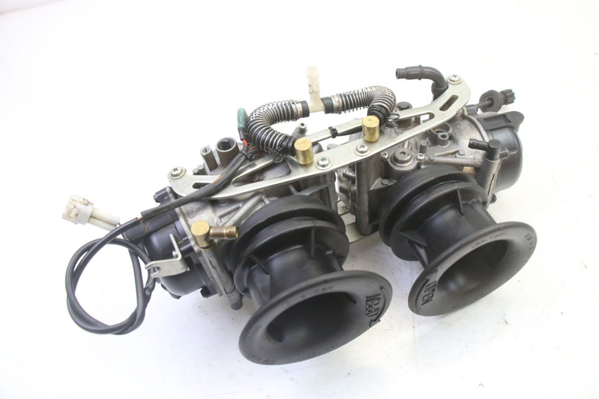 photo de VERGASER KTM SUPERENDURO R 950 (2005 - 2009) - Details der Befestigungspunkte