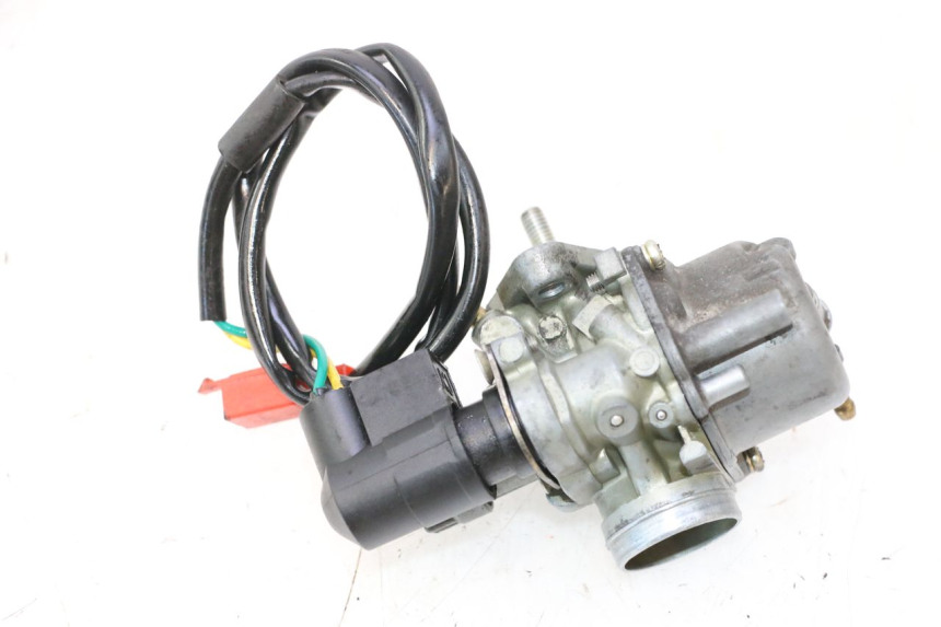 photo de VERGASER PEUGEOT TREKKER TKR 50 (2005 - 2014) - Details der Befestigungspunkte