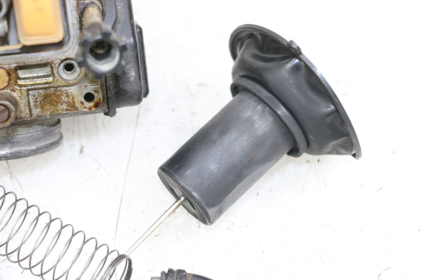 photo de VERGASER HONDA TRX 300 (1988 - 2000) - Hochauflösende Nahaufnahme