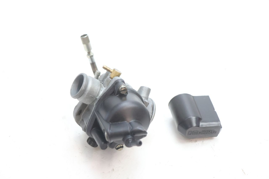 photo de VERGASER PIAGGIO TYPHOON 50 (2000 - 2009) - Details der Befestigungspunkte