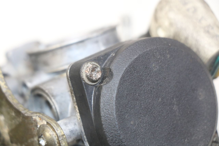 photo de VERGASER PEUGEOT V-CLIC VCLIC 50 (2007 - 2013) - Zoom auf Gebrauchszustand