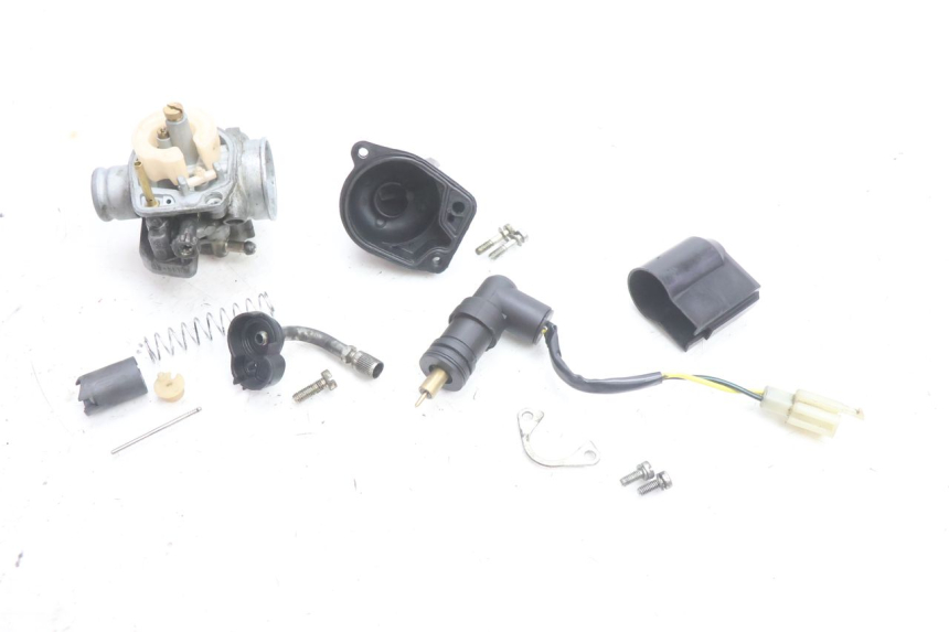 photo de VERGASER PIAGGIO VESPA S 2T 50 (2007 - 2014) - Oberflächenzustand und Material