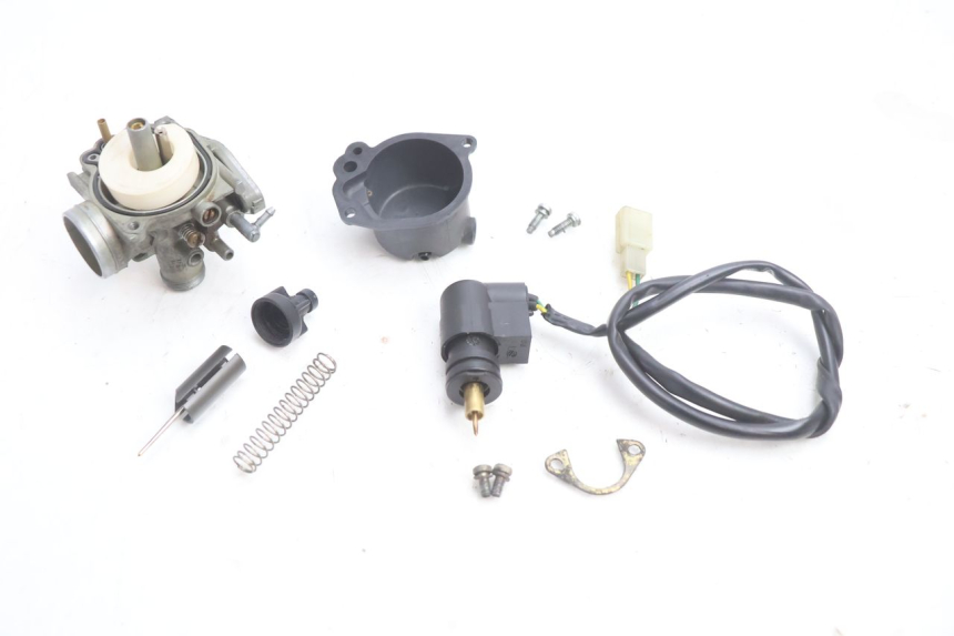 photo de VERGASER PEUGEOT VIVACITY 50 (2004 - 2009) - Oberflächenzustand und Material
