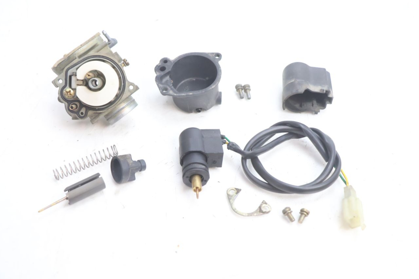 photo de VERGASER PEUGEOT VIVACITY 50 (2004 - 2009) - Oberflächenzustand und Material