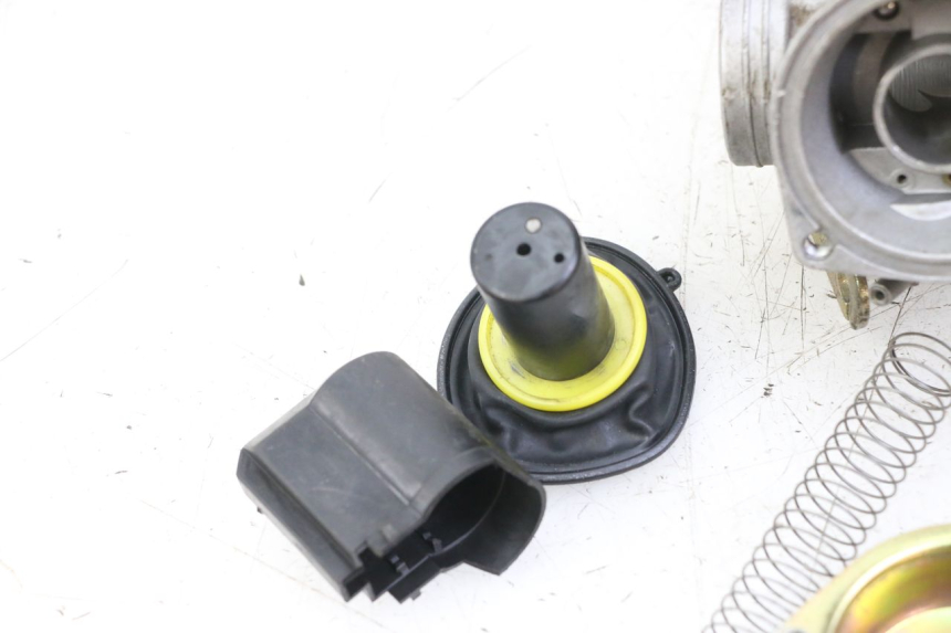 photo de VERGASER VONROAD YIBEN 125 (2006 - 2010) - Kennzeichnungen und Originalreferenzen