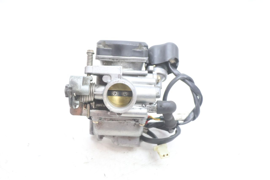 photo de VERGASER PIAGGIO X8 STREET 125 (2006 - 2007) - Zoom auf Gebrauchszustand